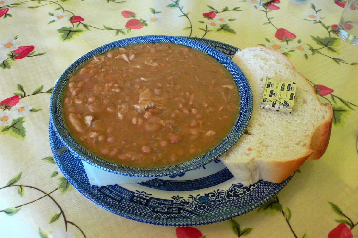 Fižolova enolončnica (pasulj)